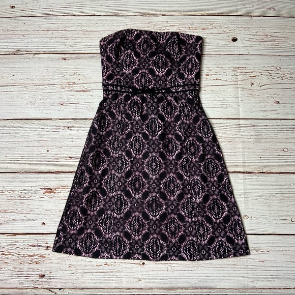 Helen Wang NYC Pink with Black Lace Strapless Fit and Flare Dress Sz 4 - Picture 3 of 16